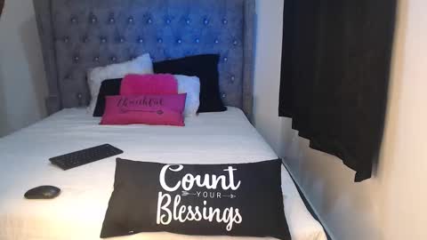 Snapshot of sexychocco_ chatting on 18, 11, 2025 sexychocco online show from 18, 11, 2025