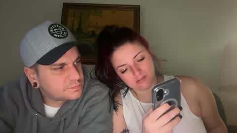 sexycouple41110 online show from 27, 2, 2026