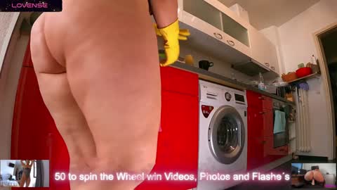 XDA   online show from 10, 3, 2025