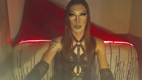 Devine online show from 22, 4, 2026