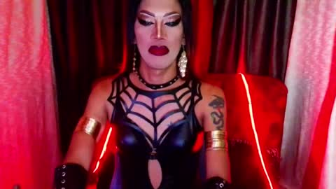 Devine online show from 21, 7, 2026