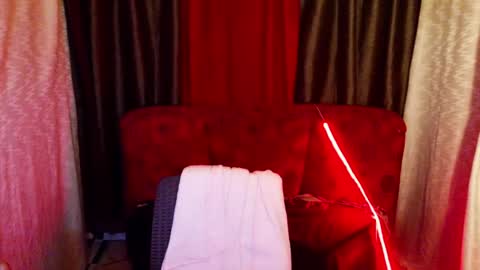 Devine online show from 23, 7, 2026