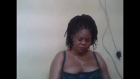 Snapshot of sexydove2 chatting on 2, 6, 2026 EMILY online show from 2, 6, 2026