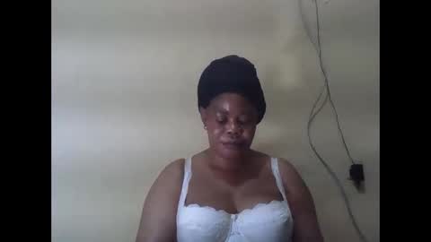Snapshot of sexydove2 chatting on 11, 6, 2026 EMILY online show from 11, 6, 2026