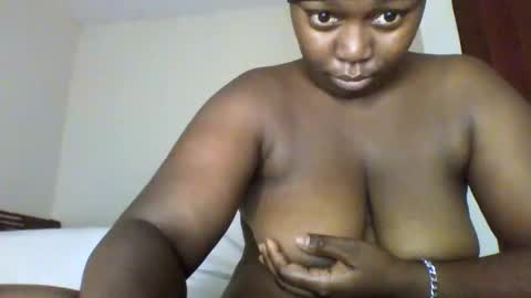 sexyebony7 online show from 17, 2, 2026