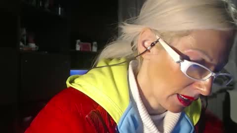 Snapshot of sexyeni chatting on 1, 10, 2025 ENI pvt moan your name WHEN I M NOT online you tell me in SNAPCHAT deal yes add me... FREE TWITTER magiconline101...... online show from 1, 10, 2025