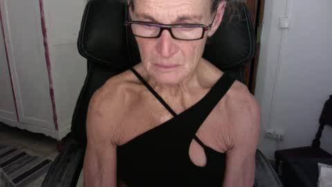 SexyFit58 online show from 1, 12, 2024