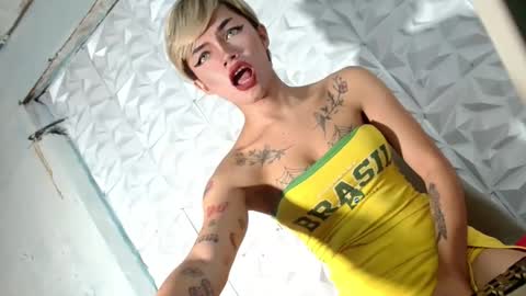 Snapshot of sexyhotbabe18 chatting on 23, 2, 2026 sexyhotbabe18 online show from 23, 2, 2026