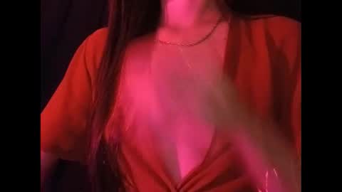 Snapshot of sexyideusa chatting on 31, 10, 2025 Sexy online show from 31, 10, 2025