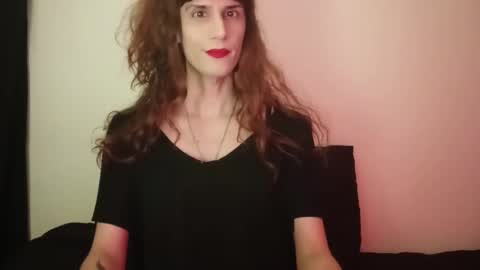 elsathedarlin online show from 12, 10, 2025