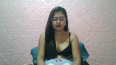 sexyjessa20 online show from 1, 7, 2026