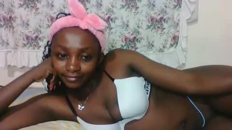 JOAN online show from 8, 2, 2025