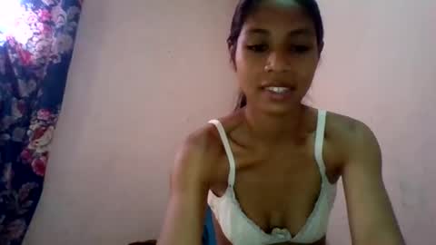 sexyjolie586 online show from 29, 7, 2026