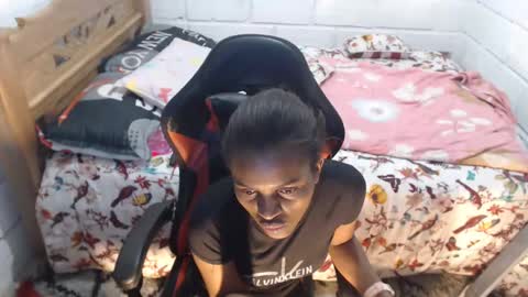 Snapshot of sexyjustin202 chatting on 18, 1, 2025 sexyjustin202 online show from 18, 1, 2025