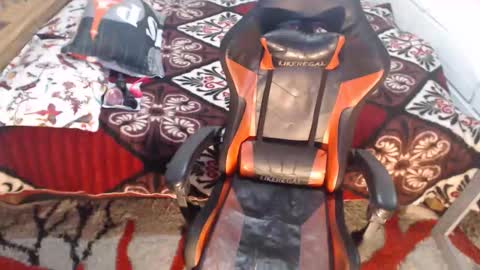 Snapshot of sexyjustin202 chatting on 8, 2, 2026 sexyjustin202 online show from 8, 2, 2026