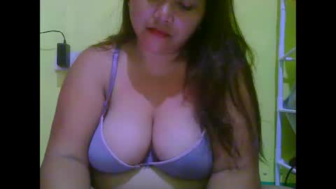 sexykittymom online show from 2, 5, 2026