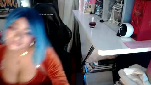 Snapshot of sexylatincouple chatting on 5, 2, 2025 SEXYLATINCOUPLE online show from 5, 2, 2025