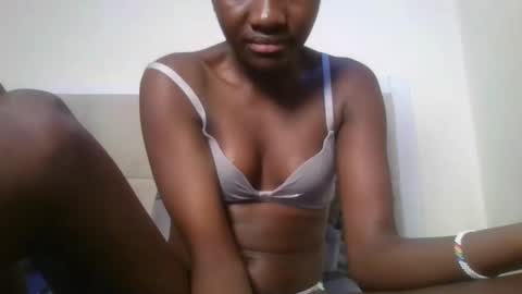 sexylina25 online show from 12, 3, 2026