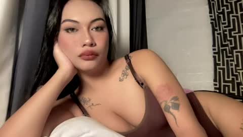 Snapshot of sexylovesappira chatting on 18, 5, 2026 maxine online show from 18, 5, 2026