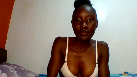 sexylucia5 online show from 6, 5, 2026