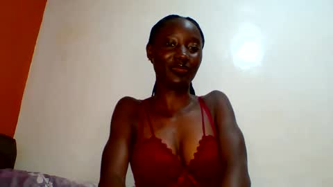 sexylucia5 online show from 2, 6, 2026
