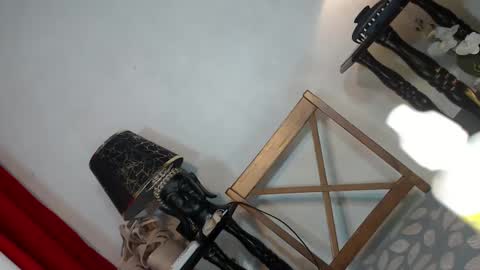 Queen Sofia online show from 25, 12, 2024