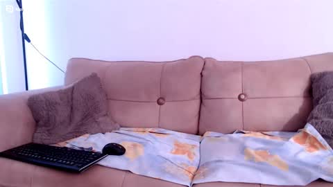 Snapshot of sexymaja77 chatting on 19, 10, 2025 David online show from 19, 10, 2025