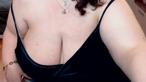 Snapshot of sexymilfsquirter chatting on 26, 1, 2025 Victoria online show from 26, 1, 2025