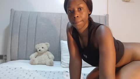 sexymonalisa1 online show from 14, 5, 2026
