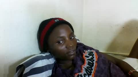 VIVIAN online show from 25, 2, 2025