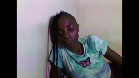 VIVIAN online show from 7, 3, 2025