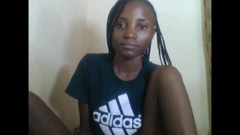 VIVIAN online show from 12, 3, 2025