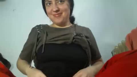 Snapshot of sexynyu18 chatting on 15, 11, 2025 Alex online show from 15, 11, 2025