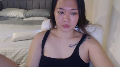 Snapshot of sexypenguin13 chatting on 12, 12, 2024 sexypenguin13 online show from 12, 12, 2024