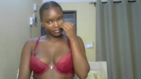 Lee online show from 11, 3, 2025