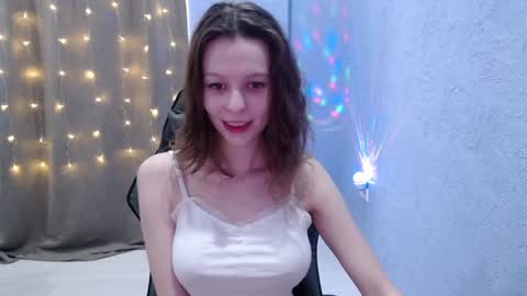 Snapshot of sexyru_coup1e chatting on 19, 1, 2025 Sofi Smile online show from 19, 1, 2025