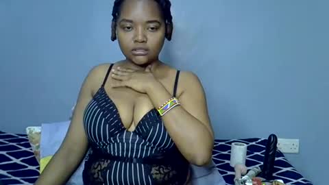Snapshot of sexyshazy1 chatting on 15, 7, 2026 sexyshazy1 online show from 15, 7, 2026
