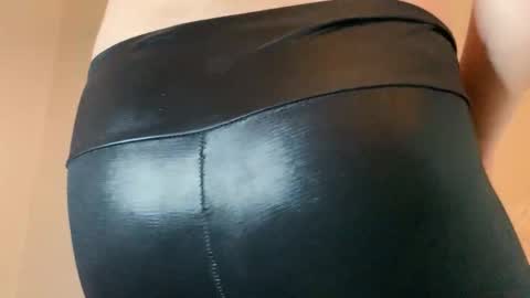 Sexythongslut online show from 24, 2, 2026