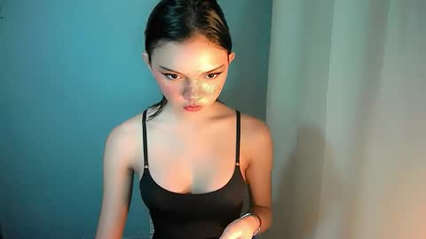 sexytight_tanya online show from 5, 12, 2025