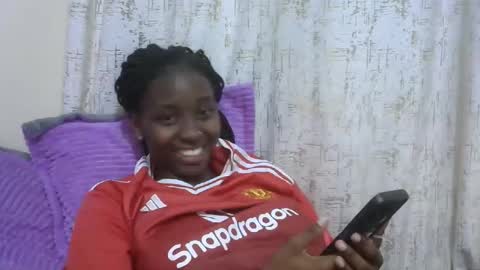 Snapshot of sexytinyy chatting on 8, 11, 2025 maria online show from 8, 11, 2025