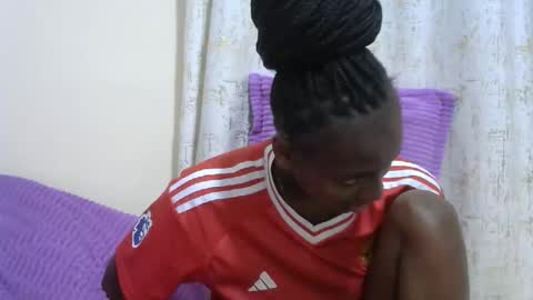 Snapshot of sexytinyy chatting on 1, 2, 2026 maria online show from 1, 2, 2026