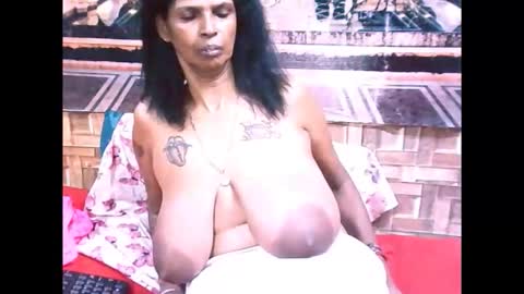 sexyva4u2luv online show from 9, 1, 2026