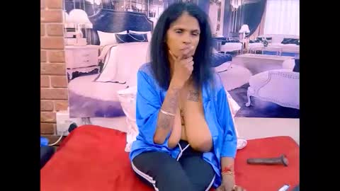 sexyva4u2luv online show from 25, 4, 2026