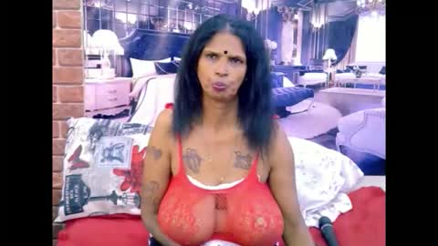 Snapshot of sexyva4u2luv chatting on 1, 6, 2026 sexyva4u2luv online show from 1, 6, 2026