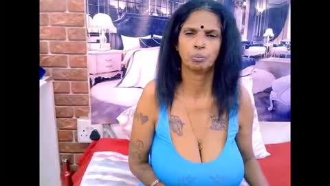Snapshot of sexyva4u2luv chatting on 3, 6, 2026 sexyva4u2luv online show from 3, 6, 2026