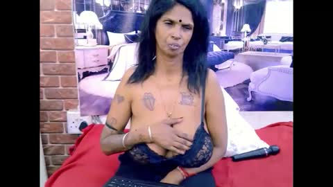 Snapshot of sexyva4u2luv chatting on 9, 6, 2026 sexyva4u2luv online show from 9, 6, 2026