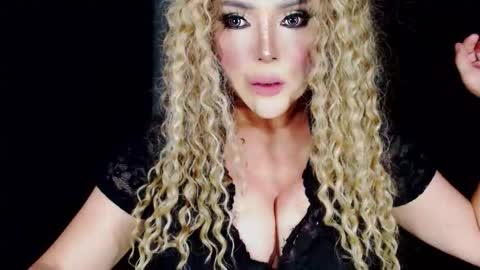 Audrey Maristela online show from 9, 9, 2025