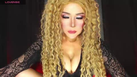 Audrey Maristela online show from 23, 4, 2026