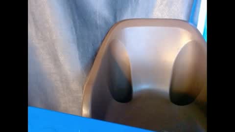 Blue online show from 28, 2, 2025