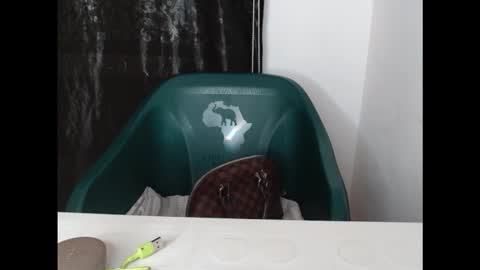 Blue online show from 4, 11, 2025